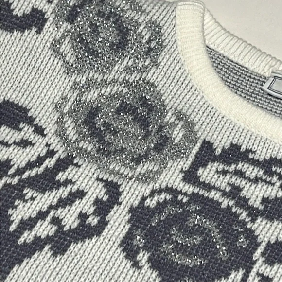 Vintage Eaton Knit  Sweater. Size Large. - Picture 10 of 10